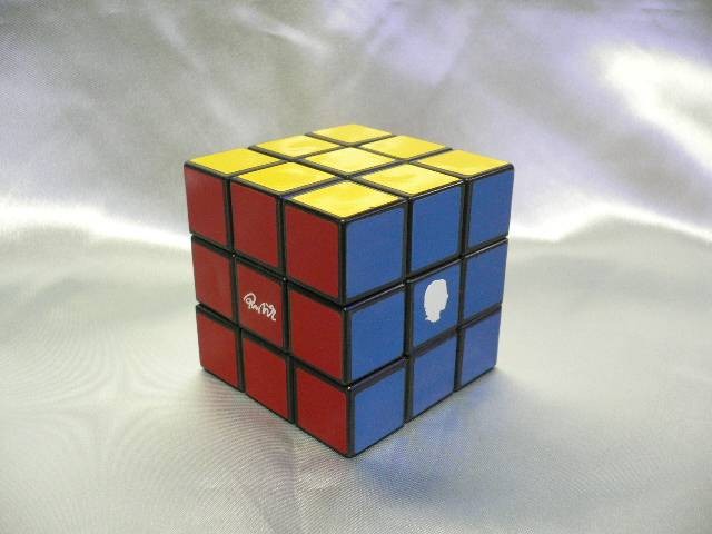 008_MASTER Rubik's Cube